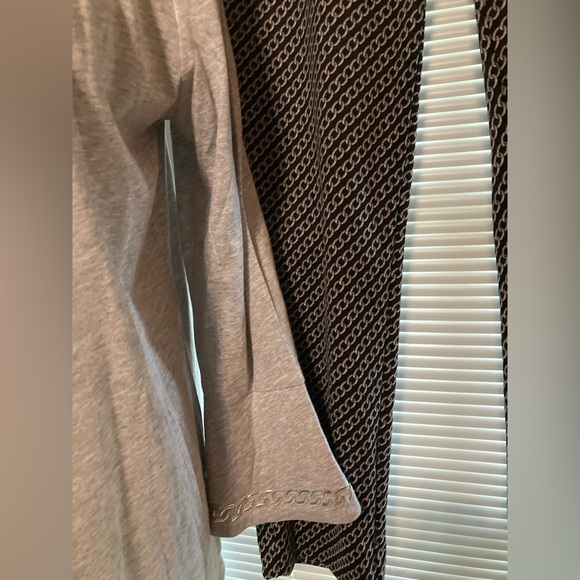 Michael KORS 2 pc pant outfit - Picture 6 of 11